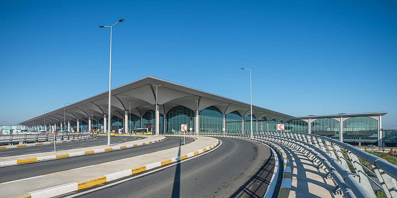 İstanbul Havalimanı (IST)